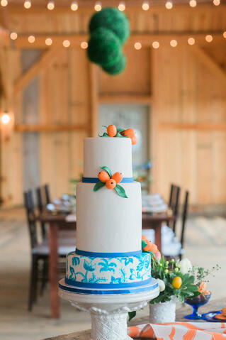 rustic wedding cake