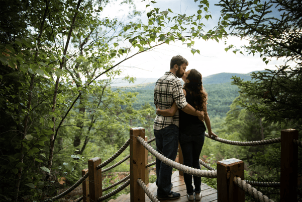 granite ridge maine wedding couple